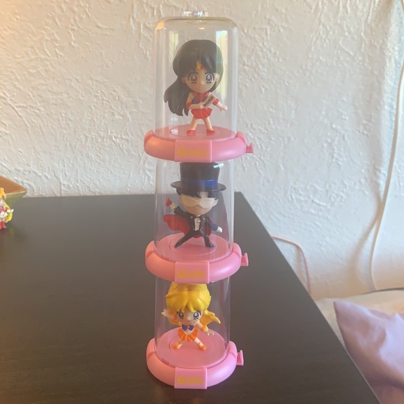 Sailor Moon bobble head globe figures and keychain - Picture 9 of 11